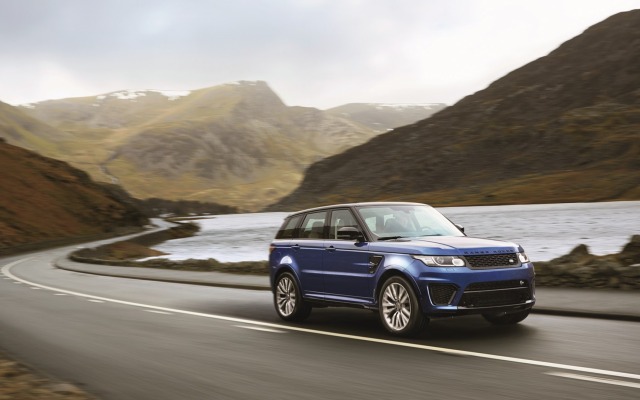 Land Rover Range Rover Sport SVR 2015. Desktop wallpaper