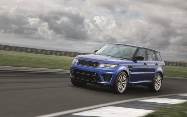 Land Rover Range Rover Sport SVR 2015. Desktop wallpaper