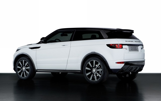 Land Rover Range Rover Evoque Black Design Pack 2014. Desktop wallpaper