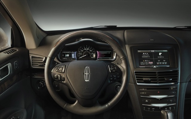 Lincoln MKT 2013. Desktop wallpaper