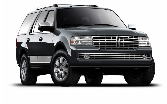 Lincoln Navigator 2011. Desktop wallpaper