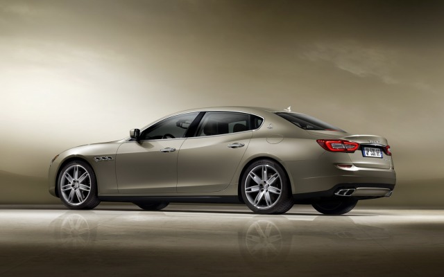 Maserati Quattroporte 2013. Desktop wallpaper