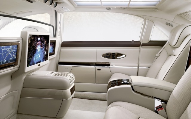 Maybach 62S 2011. Desktop wallpaper