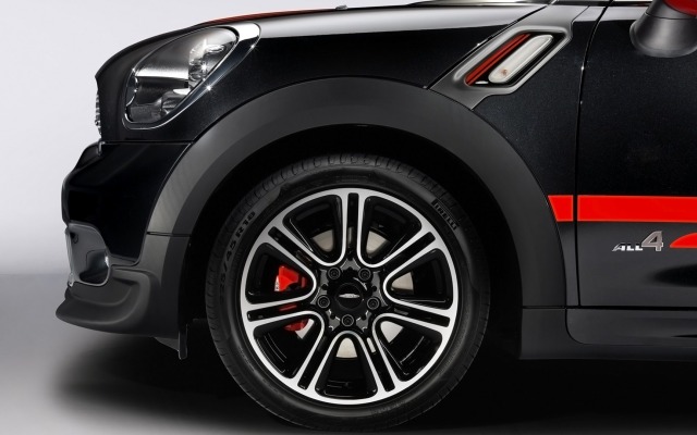 MINI John Cooper Works Countryman 2013. Desktop wallpaper