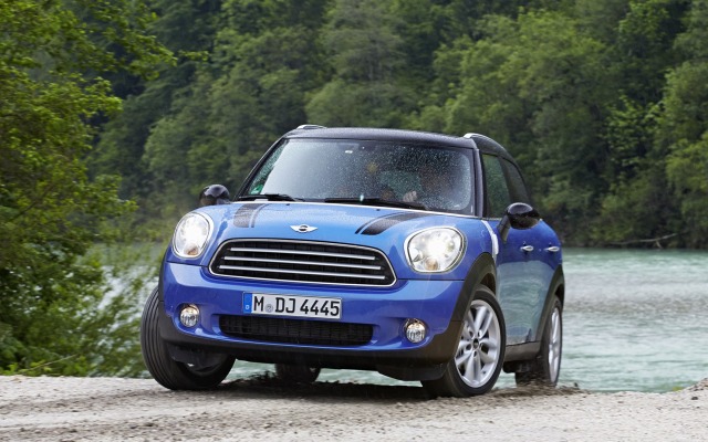 MINI Cooper Countryman ALL4 2013. Desktop wallpaper