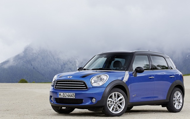 MINI Cooper Countryman ALL4 2013. Desktop wallpaper