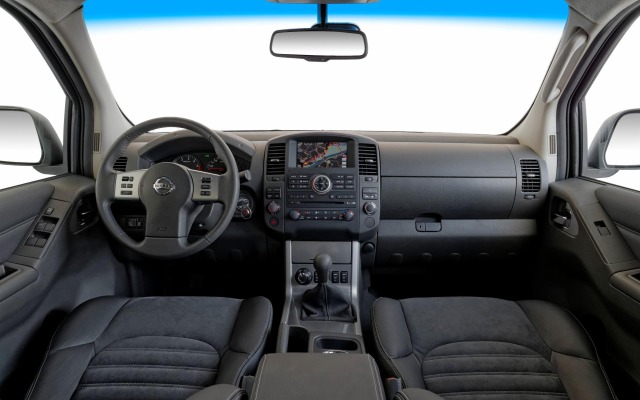 Nissan Navara 2014. Desktop wallpaper