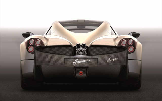 Pagani Huayra 2011. Desktop wallpaper