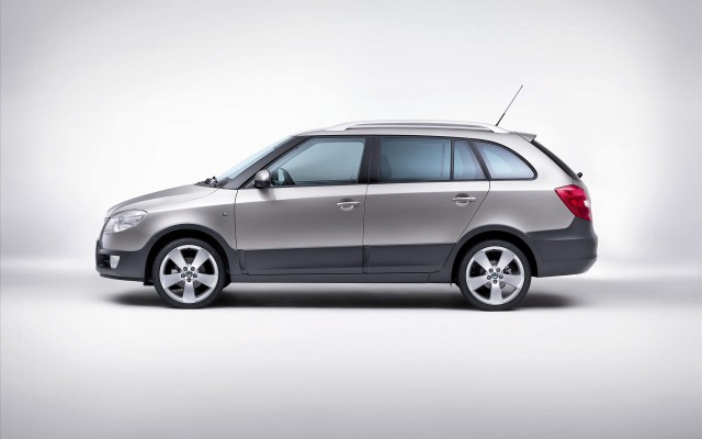 Skoda Fabia Scout 2009. Desktop wallpaper