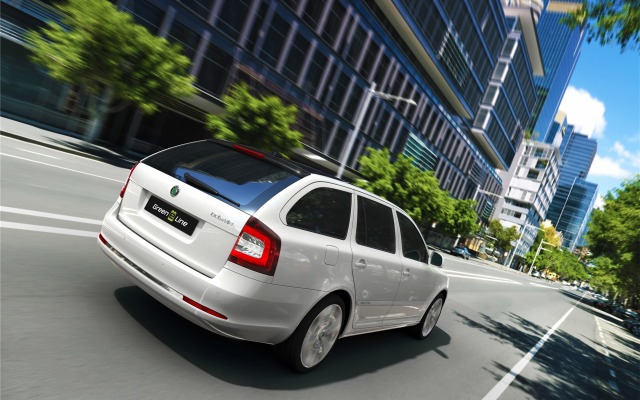 Skoda Octavia Green E Line Concept 2010. Desktop wallpaper