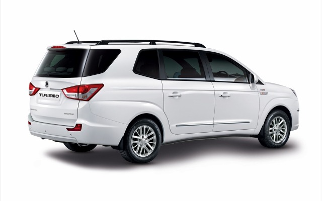 SsangYong Turismo 2013. Desktop wallpaper