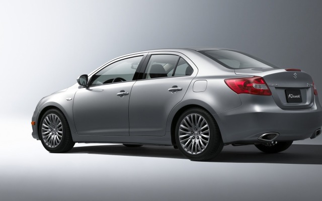 Suzuki Kizashi 2012. Desktop wallpaper