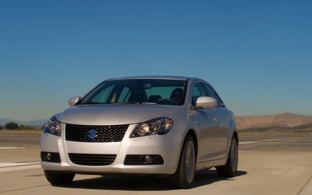 Suzuki Kizashi 2012. Desktop wallpaper