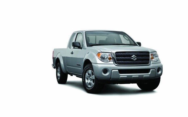 Suzuki Equator 2012. Desktop wallpaper