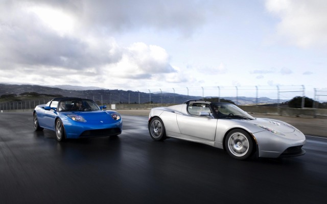Tesla Roadster 2010. Desktop wallpaper