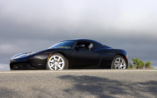 Tesla Roadster 2010. Desktop wallpaper