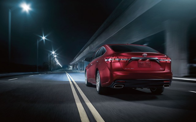 Toyota Avalon 2015. Desktop wallpaper