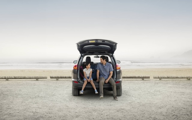 Toyota RAV4 2015. Desktop wallpaper