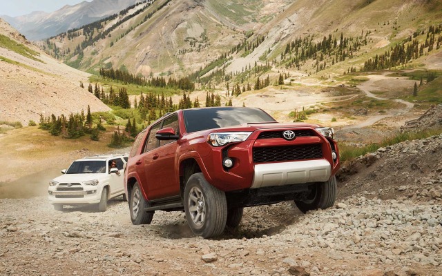 Toyota 4Runner 2015. Desktop wallpaper