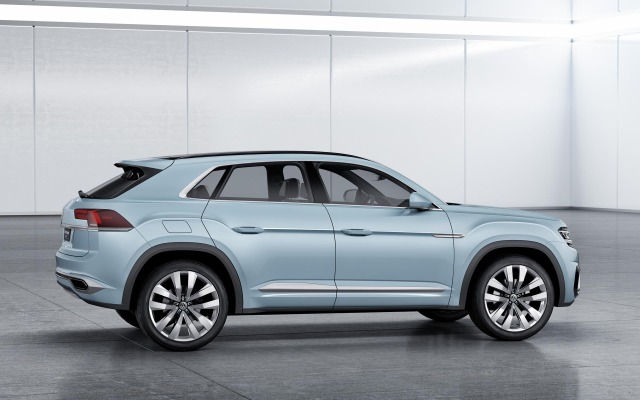Volkswagen Cross Coupe GTE 2015. Desktop wallpaper