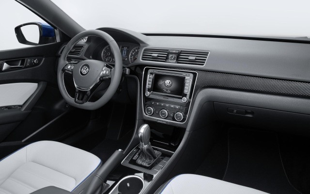 Volkswagen Passat BlueMotion Concept 2014. Desktop wallpaper