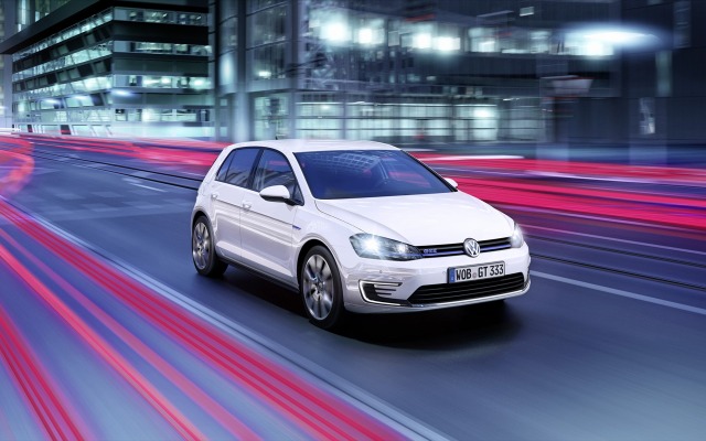 Volkswagen Golf GTE 2015. Desktop wallpaper