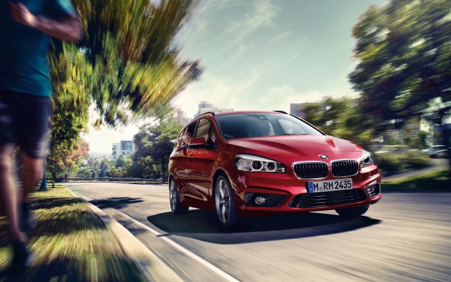 BMW 2 Series Gran Tourer 2015. Desktop wallpaper