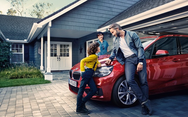 BMW 2 Series Gran Tourer 2015. Desktop wallpaper