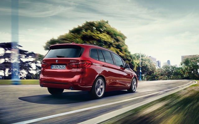 BMW 2 Series Gran Tourer 2015. Desktop wallpaper