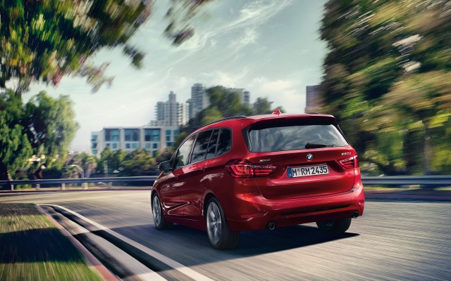 BMW 2 Series Gran Tourer 2015. Desktop wallpaper