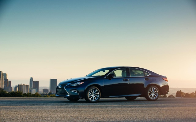 Lexus ES 300h 2016. Desktop wallpaper