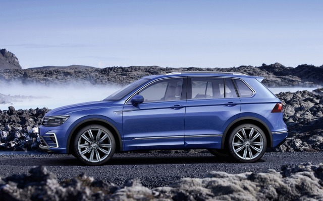 Volkswagen Tiguan GTE Concept 2015. Desktop wallpaper