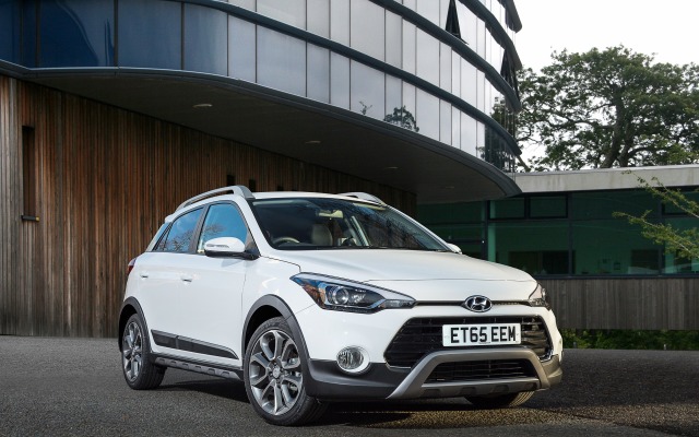 Hyundai i20 2016. Desktop wallpaper