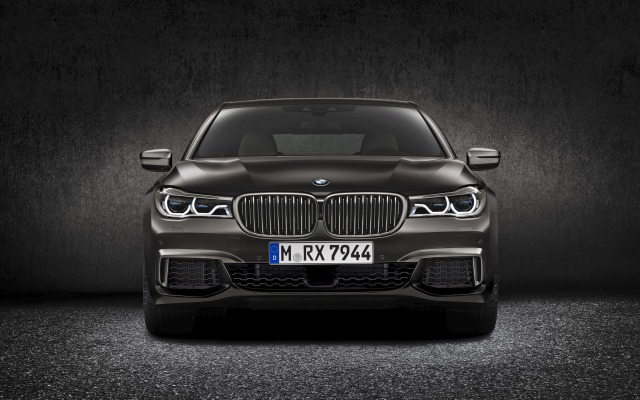 BMW M760Li xDrive 2017. Desktop wallpaper