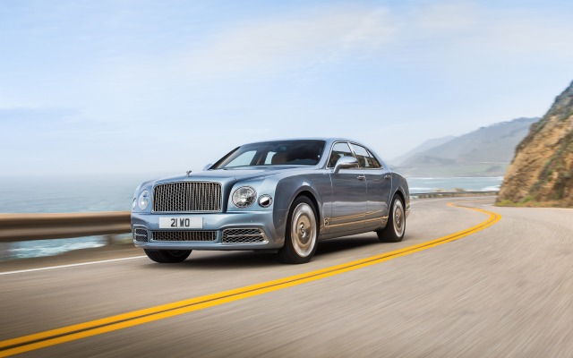 Bentley Mulsanne 2016. Desktop wallpaper