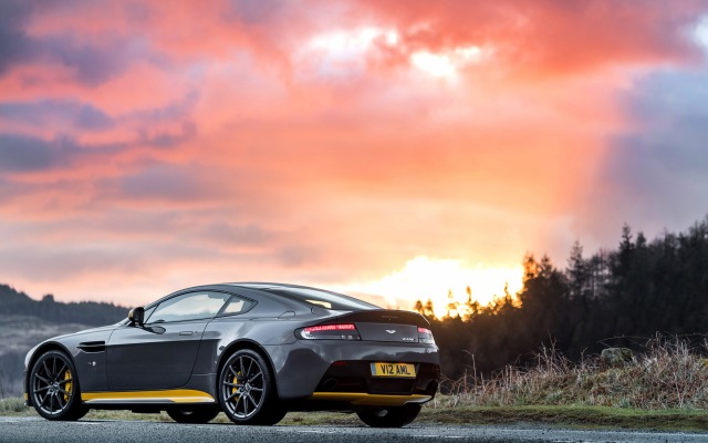 Aston Martin Vantage S 2016. Desktop wallpaper