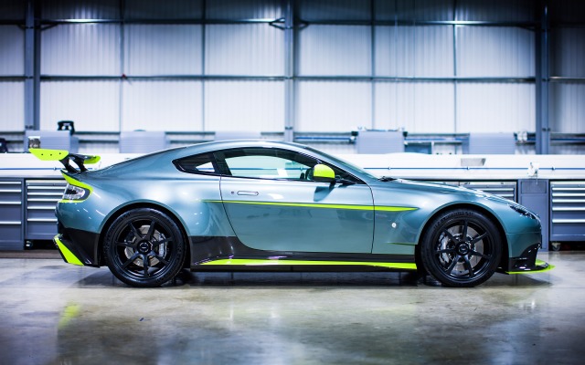 Aston Martin Vantage GT8 2016. Desktop wallpaper