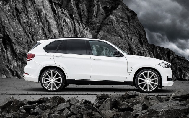 BMW X5 JMS F15 2016. Desktop wallpaper
