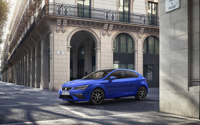 SEAT Leon 2017. Desktop wallpaper