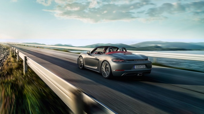 Porsche 718 Boxster 2017. Desktop wallpaper