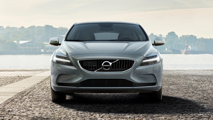 Volvo V40 2017. Desktop wallpaper