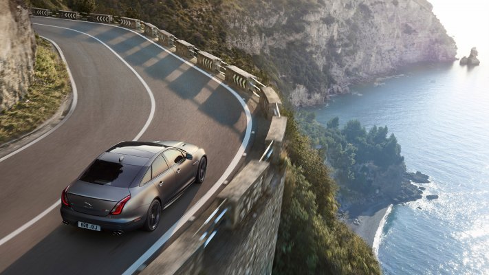 Jaguar XJR 575 2018. Desktop wallpaper
