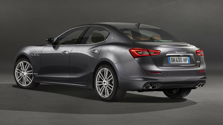 Maserati Ghibli GranLusso 2018. Desktop wallpaper