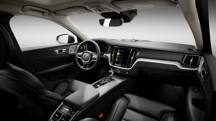 Volvo V60 2018. Desktop wallpaper