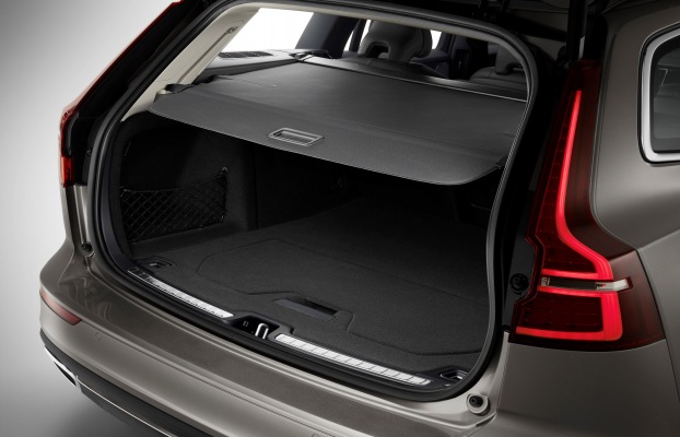 Volvo V60 2018. Desktop wallpaper