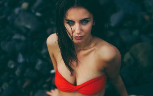 Aurela Skandaj. Desktop wallpaper