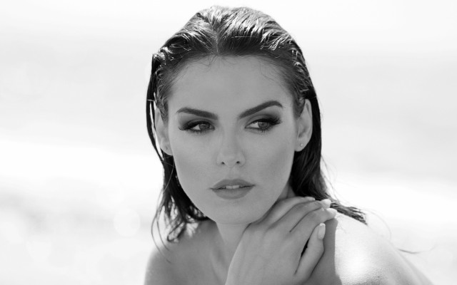 Kristy Marie Agapiou. Desktop wallpaper
