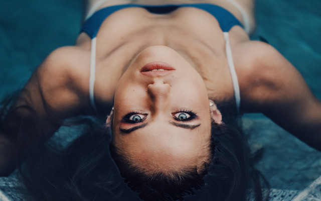 Girls. Desktop wallpaper