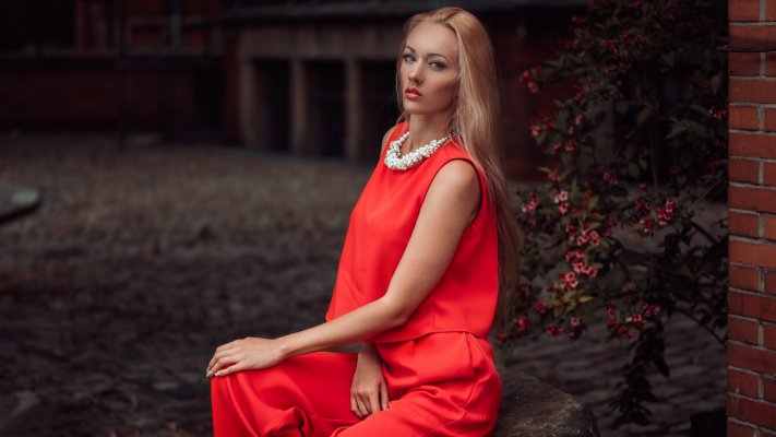 Olya Alessandra. Desktop wallpaper