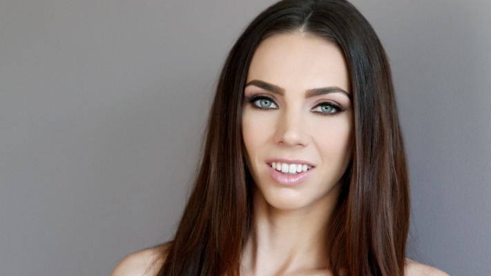 Tiffany Tyler. Desktop wallpaper